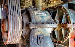 Jak wymienić pasek klinowy krok po kroku?