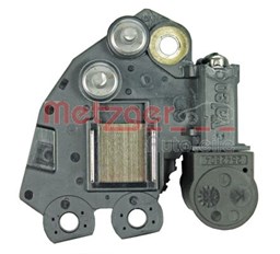 Regulator napięcia