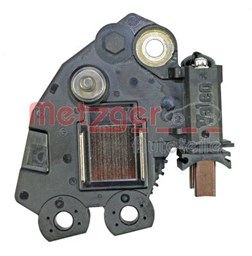 Regulator napięcia